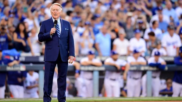 scully-all-star-game2020.jpg